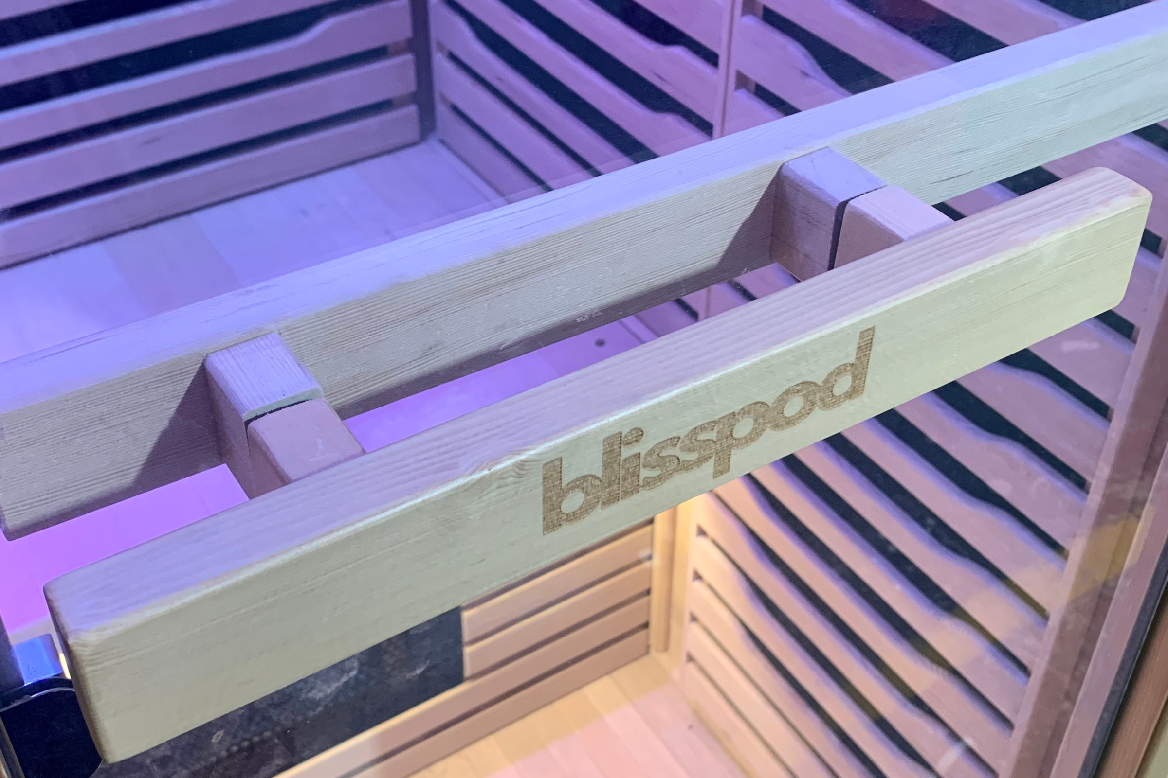 Blisspod | Helsinki | Full Spectrum Ultimate Indoor Sauna | Red Light | 2 Person