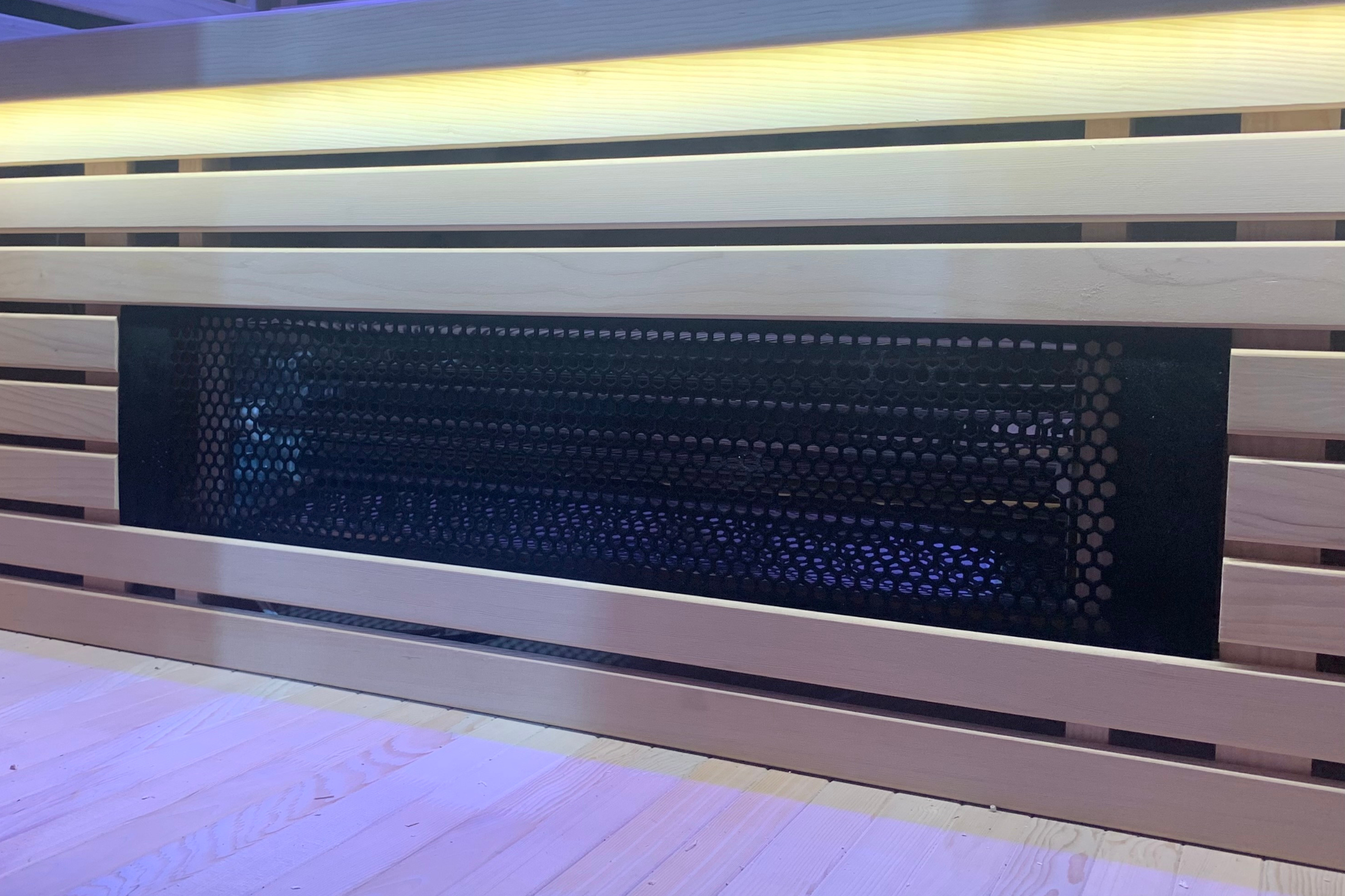 Blisspod | Helsinki | Full Spectrum Ultimate Indoor Sauna | Red Light | 2 Person