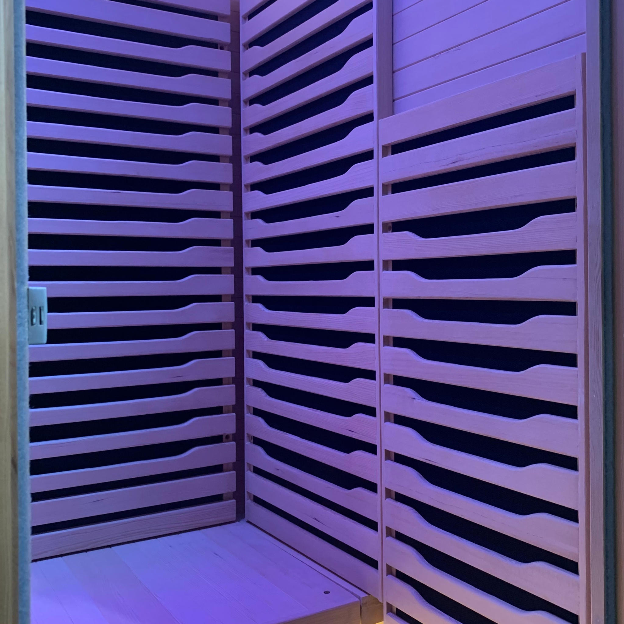 Blisspod | Helsinki | Full Spectrum Ultimate Indoor Sauna | Red Light | 2 Person