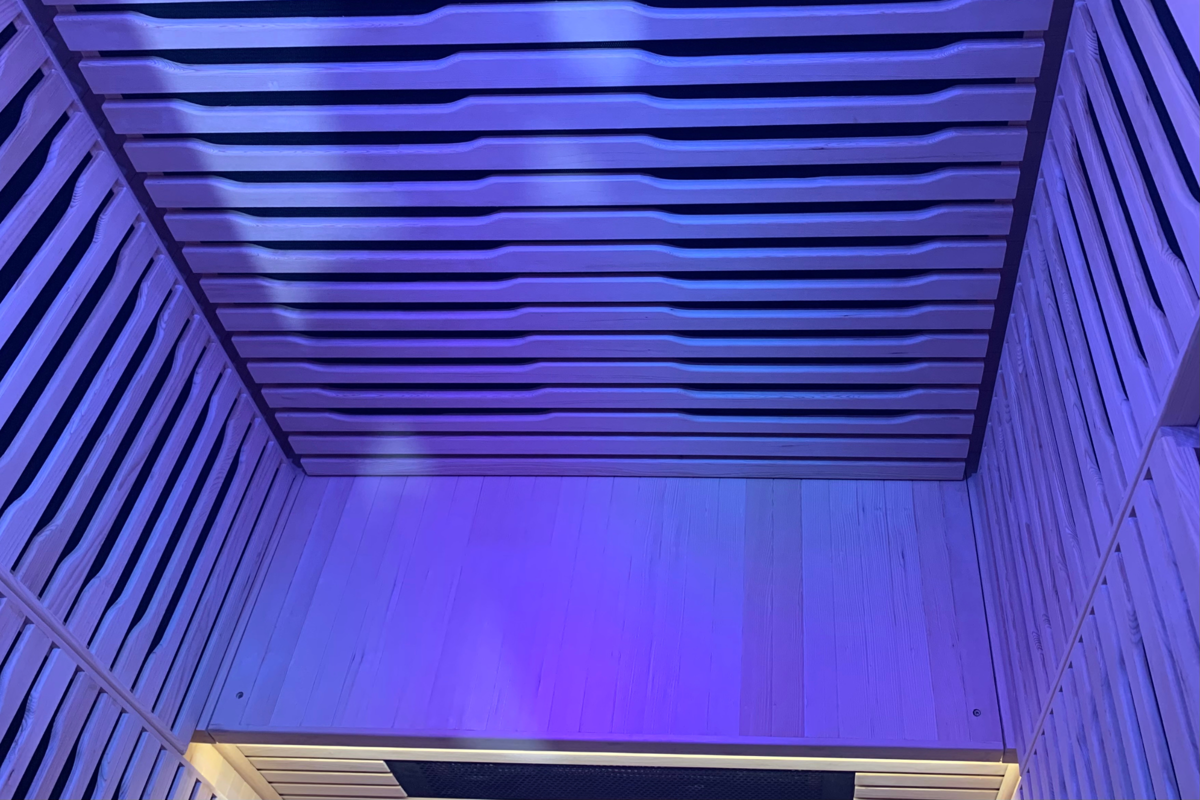 Blisspod | Helsinki | Full Spectrum Ultimate Indoor Sauna | Red Light | 2 Person