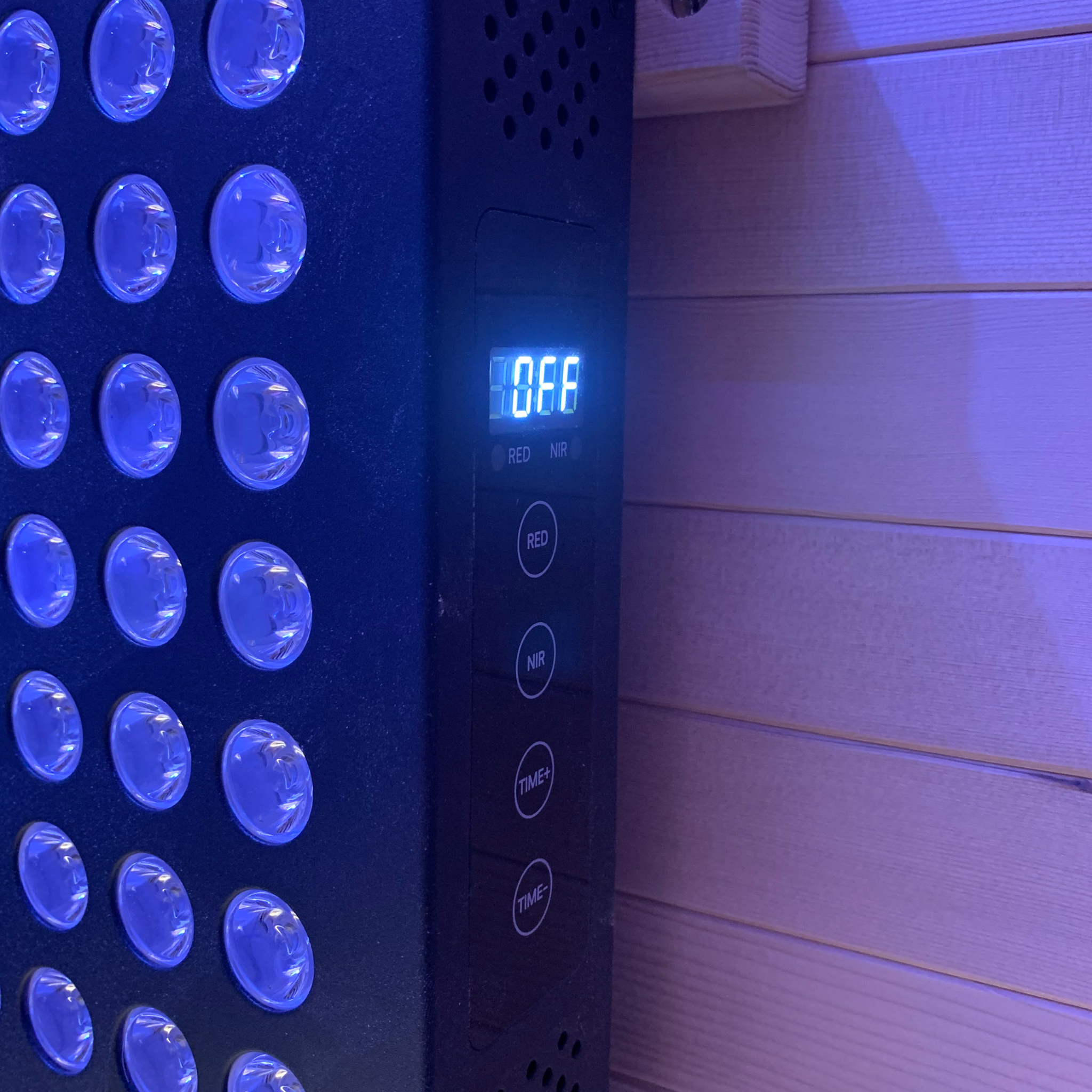 Blisspod | Helsinki | Full Spectrum Ultimate Indoor Sauna | Red Light | 2 Person